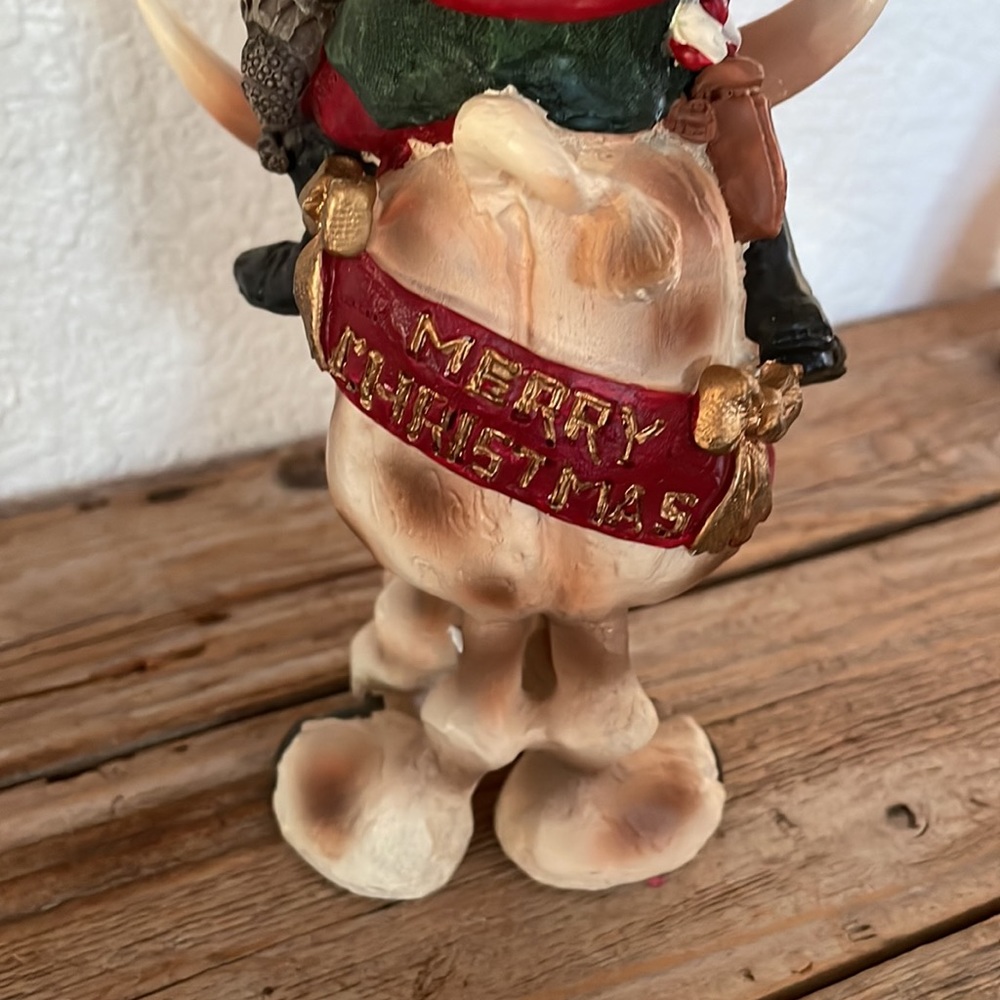 🎄Cowboy Santa Ceramic Figure🎄 - Picture 4 of 9